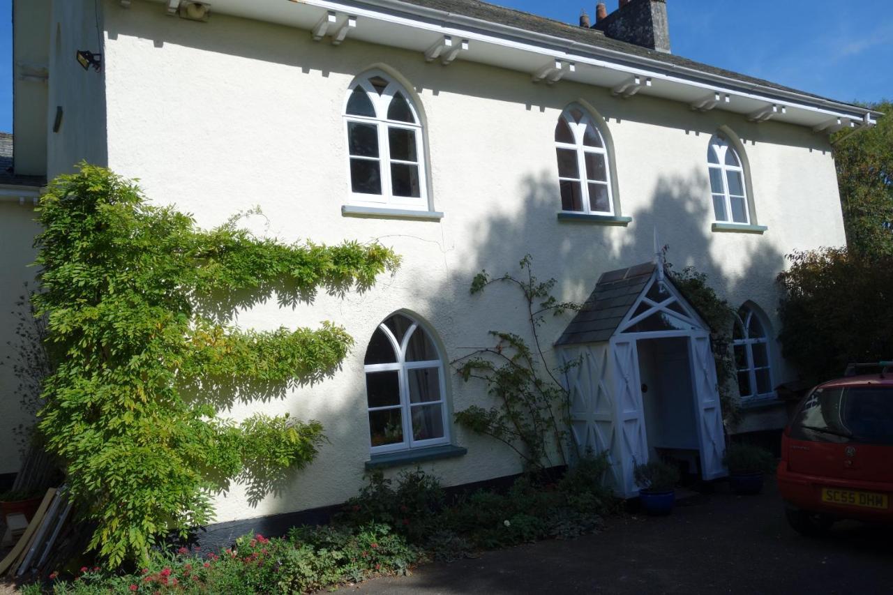 St Michaels House Bed & Breakfast Crediton Exterior photo
